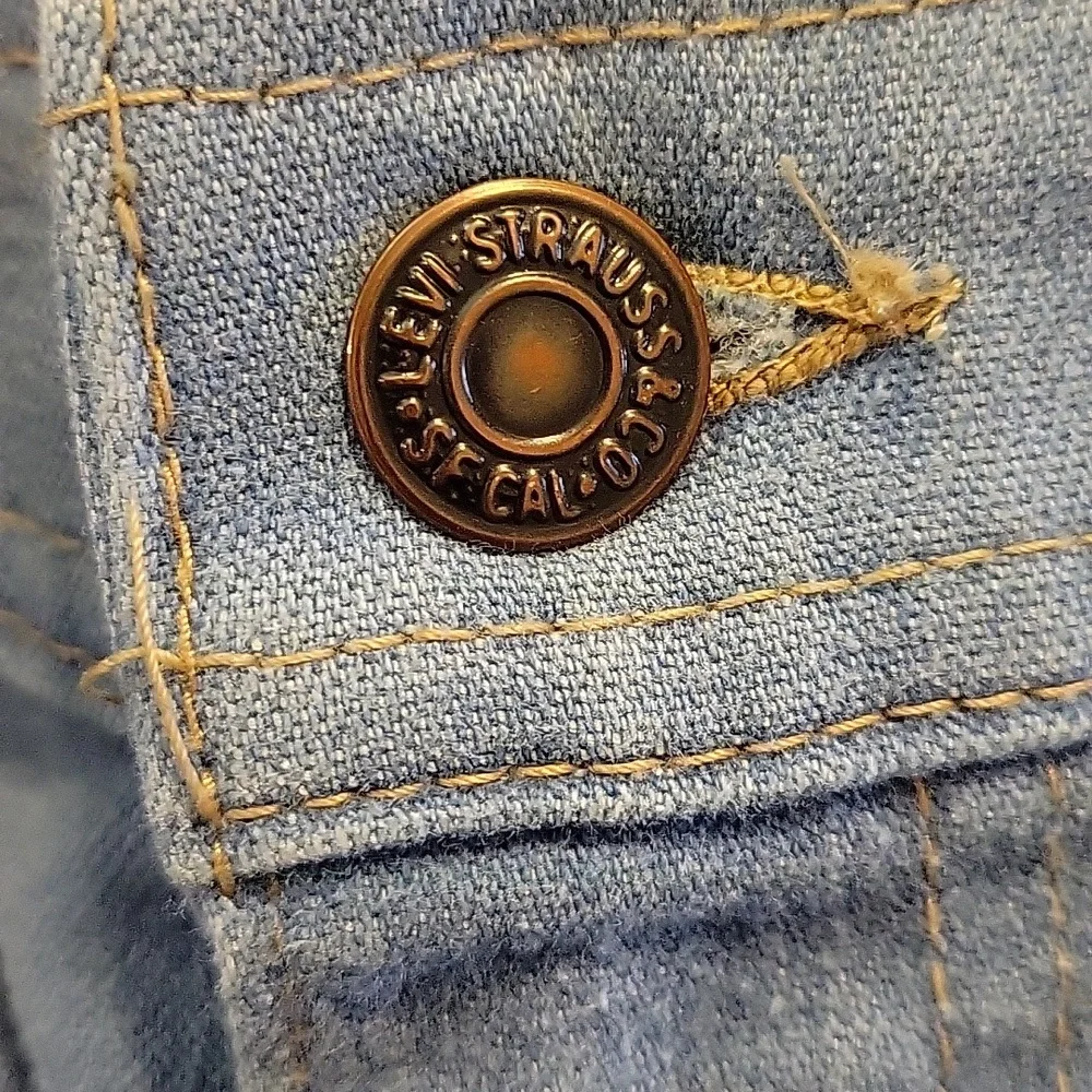 Vintage Levi's for men, action jeans, blue 36x29